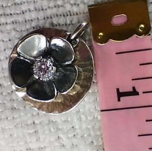 Silpada Silver 925 Oxidized Flower Necklace Pendant Cubic Zirconia Center